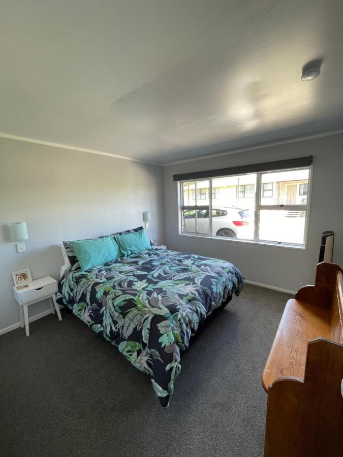 Green Door - One Bedroom Apartment ฟากาทาเน ภายนอก รูปภาพ